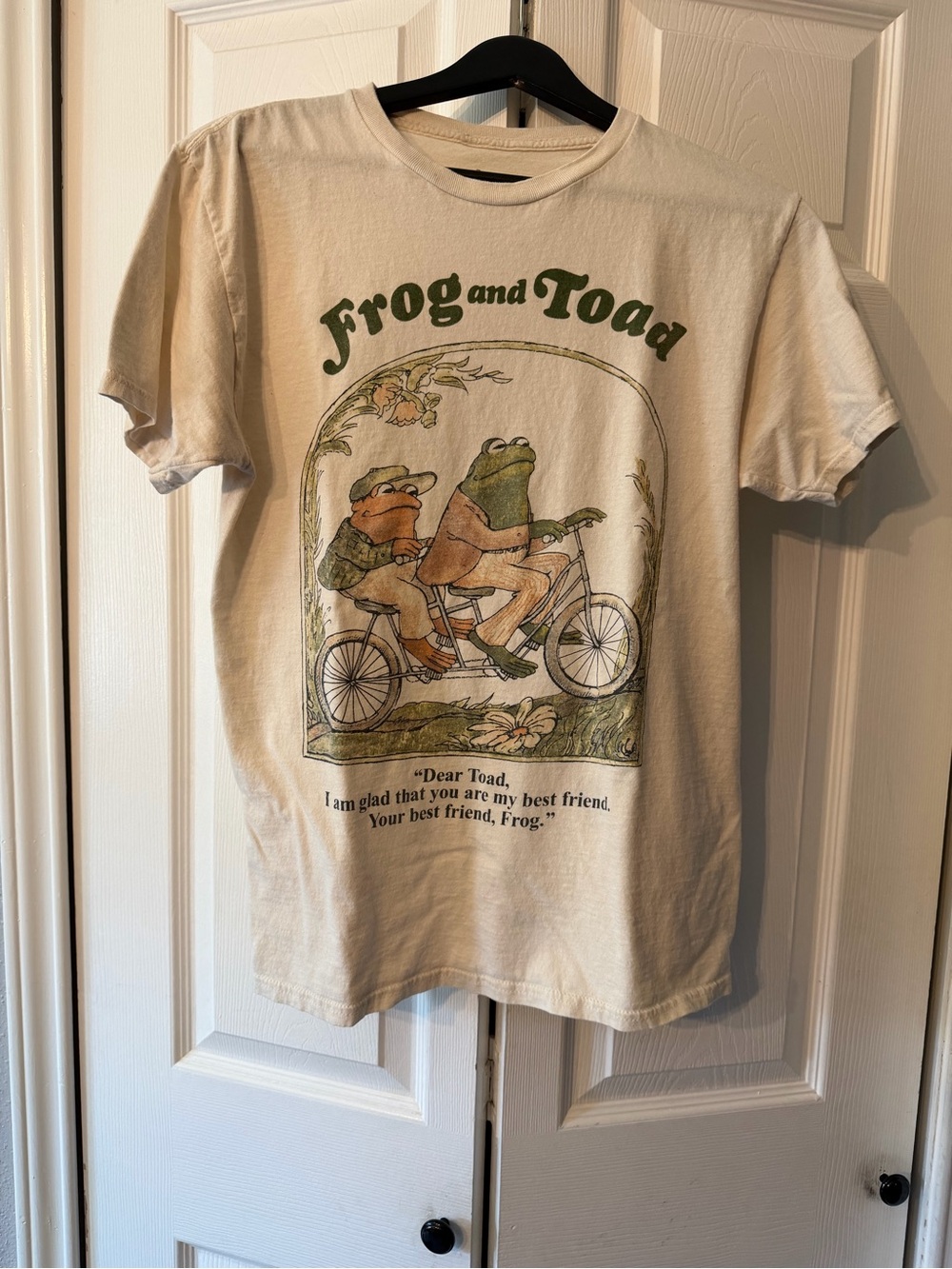 Frog and Toad Vintage-Style Beige Graphic T-Shirt